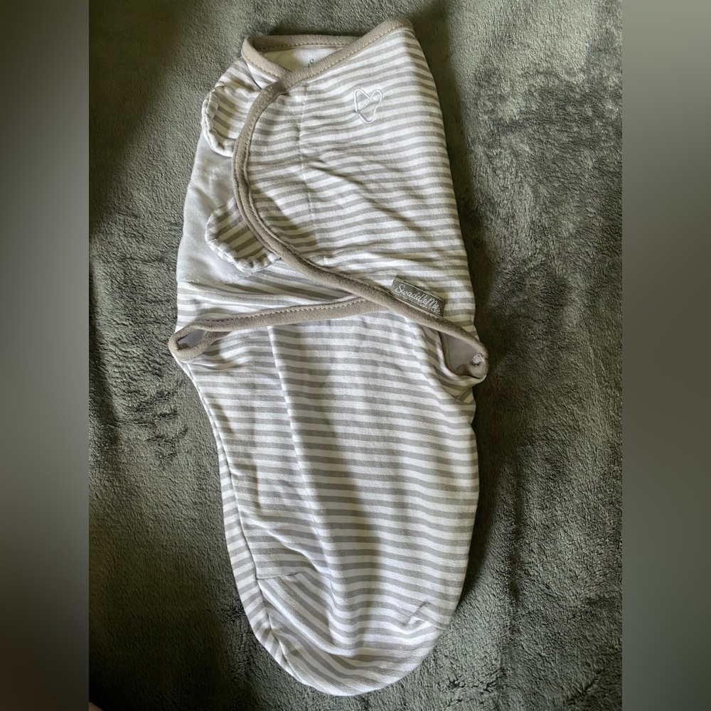 SwaddleMe White Baby Swaddle